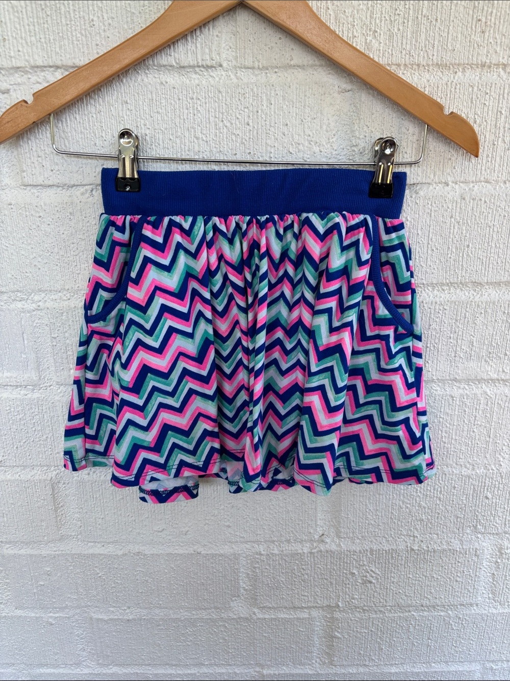 SO Chevron Print Skirt with Pockets - Blue, Pink, Teal sz 12